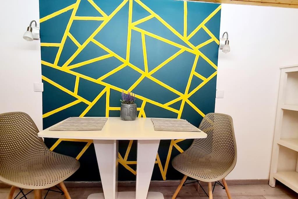La Vida Loca Apartment Budapest Exteriör bild